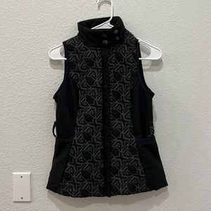 PXG women’s all over logo vest size M